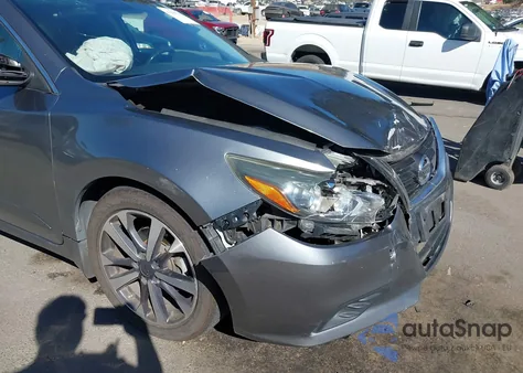 2016 Nissan Altima 2.5 Sr z USA, uszkodzony, nr VIN 1N4AL3AP2GC181805